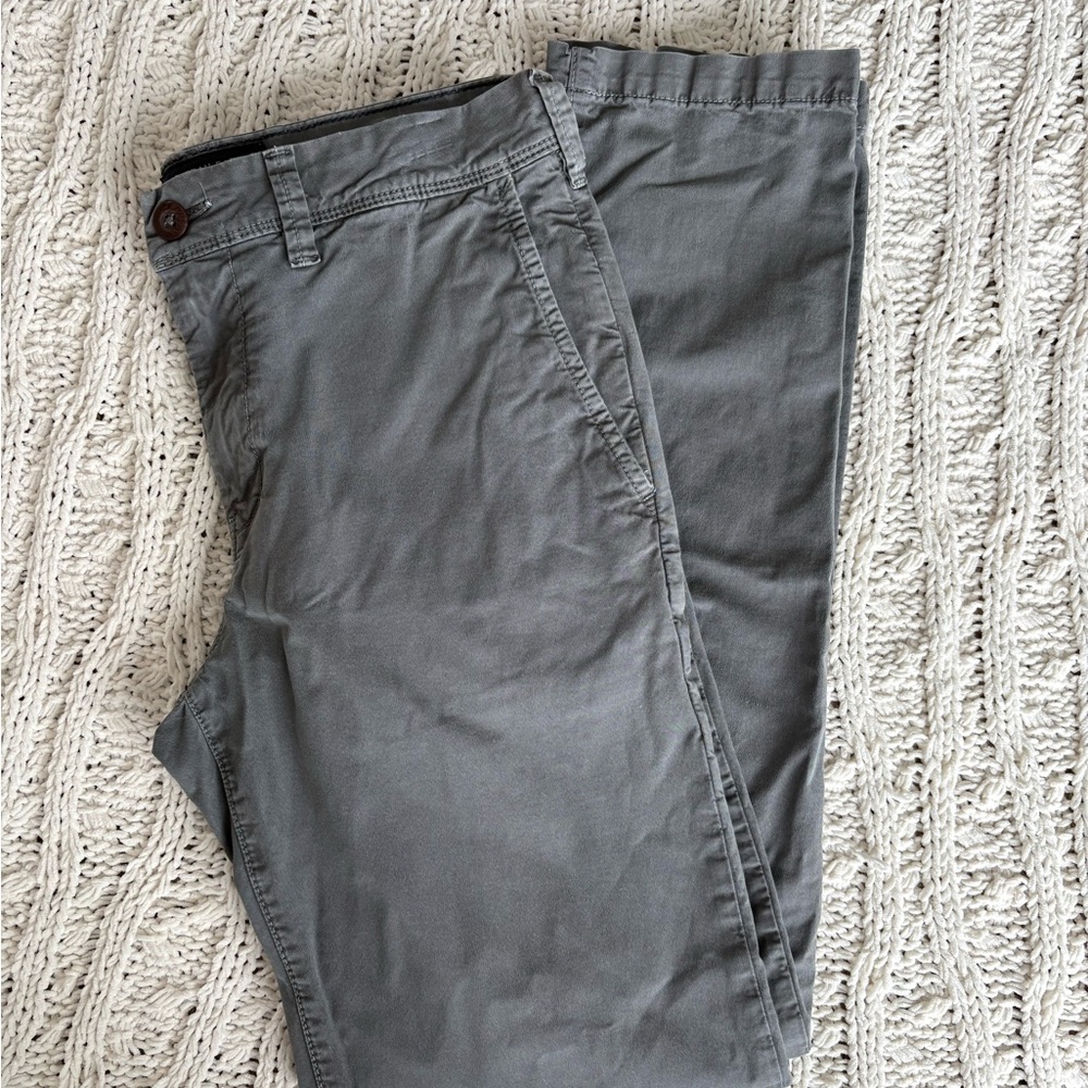 Men's Gray Pants
